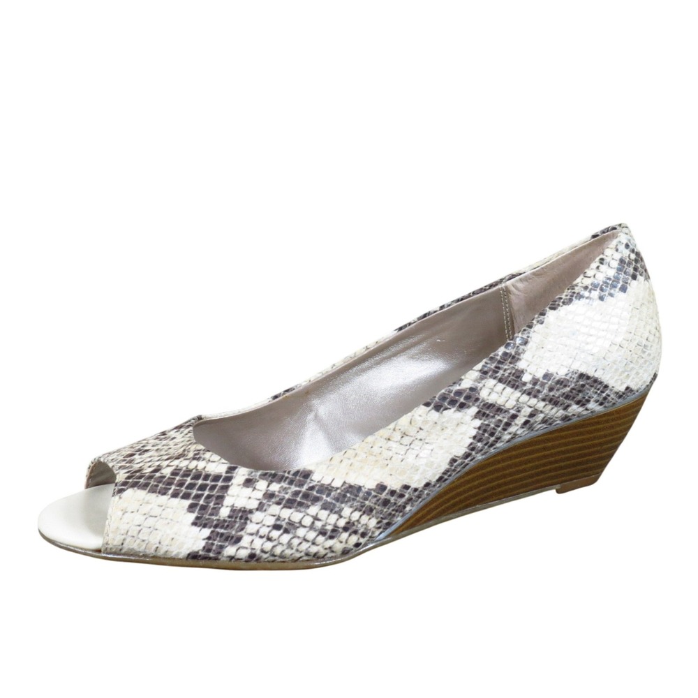 Alfani Cammi Womens Peep Toe Wedge Size 8M Work Snakeskin Print Faux Leather